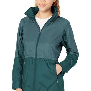 Columbia Women’s Sustina Springs Windbreaker